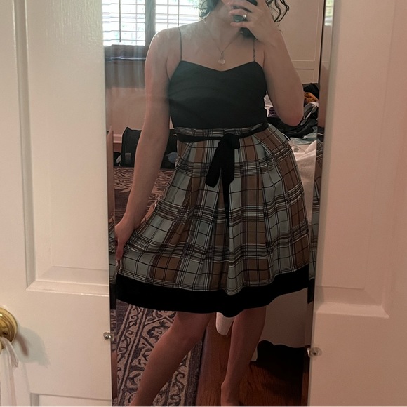 BCBGMaxAzria Silk Midi Dress - Picture 8 of 8